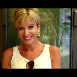 Meet your Posher, Judith